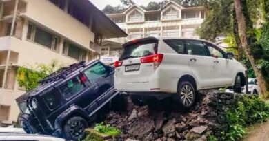 UTTARAKHAND LANDSLIDES STRAND 1,000 PILGRIMS; UP RAIN DEATHS RISE TO 10, RAJASTHAN CANCELS SIX TRAINS